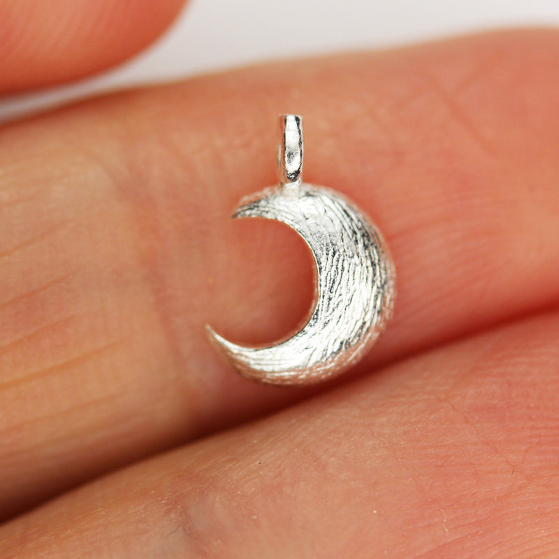 Charms 2pcs Stardust 925 Sterling Silver  Jewellery findings Charm Beads ,Moon  charm, 8mm, 1mm closed jump ring