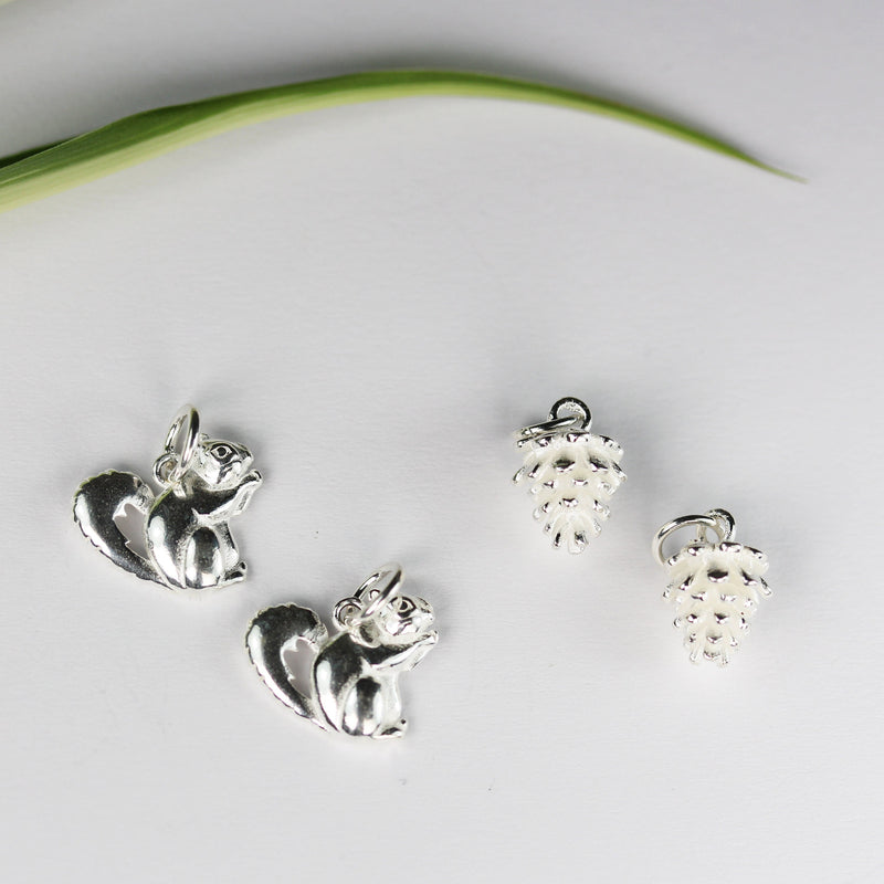 Charm 2pcs 925 Sterling Silver Jewellery findings Charm Beads , Squirrel Charm, 12*14mm