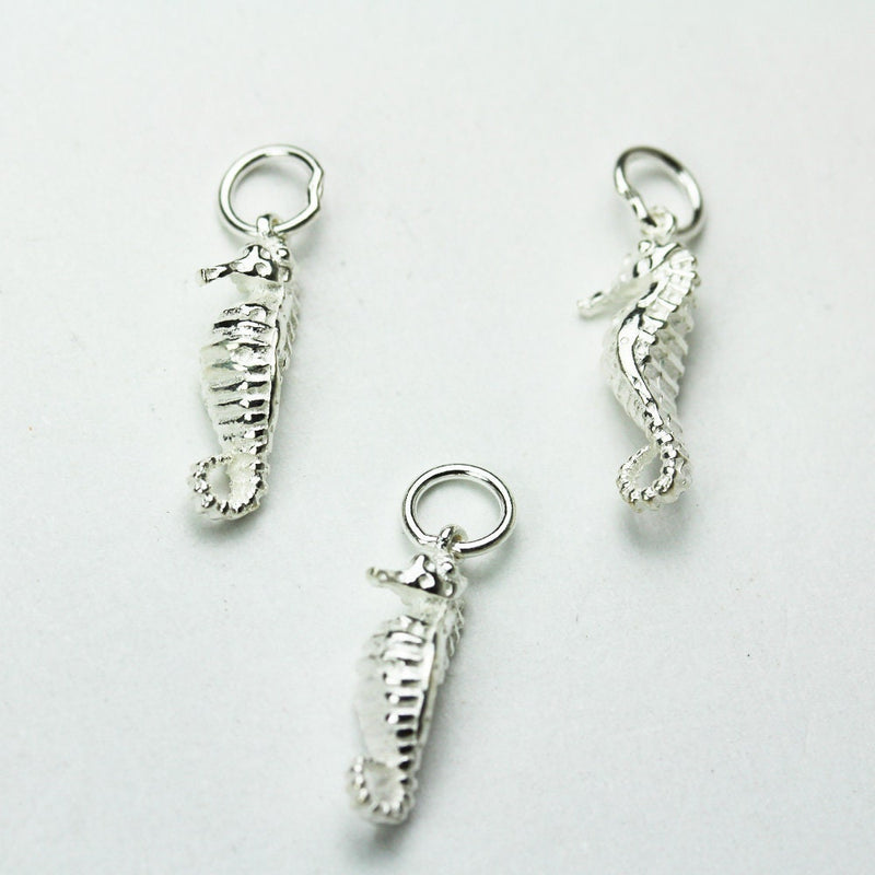 Charm 2pcs 925 Sterling Silver Jewellery findings Charm Beads , Sea horse charm, 7*15mm, 6mm closed jump ring