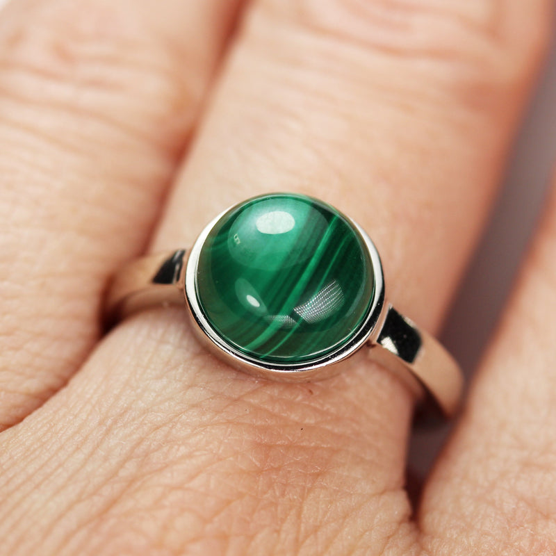 Natural Malachite Cabochon Gemstone Beads, Green 10-25mm Round Cabs, Green 10-20mm Oval Cabs