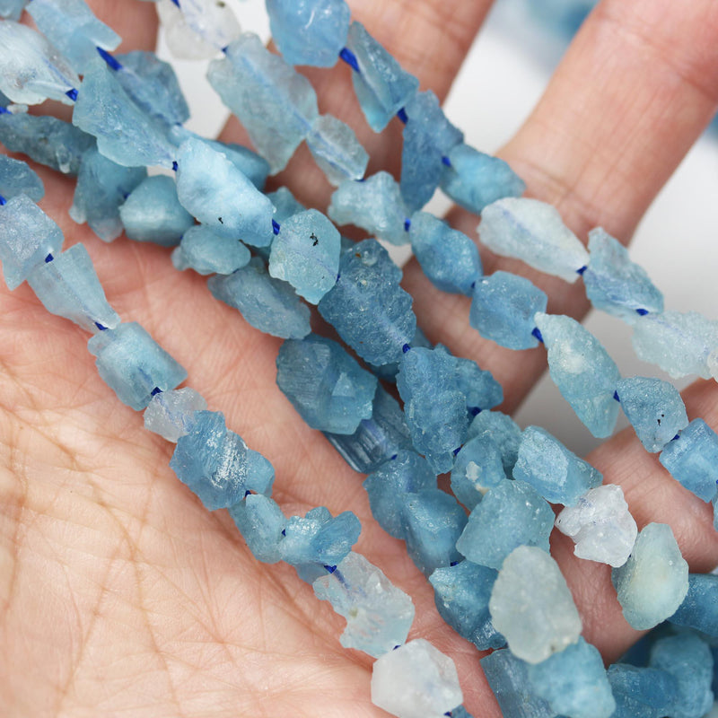 Raw natural aquamarine, 7-8mm aquamarine gemstone chips , 15.5", about 60 beads, 1mm hole